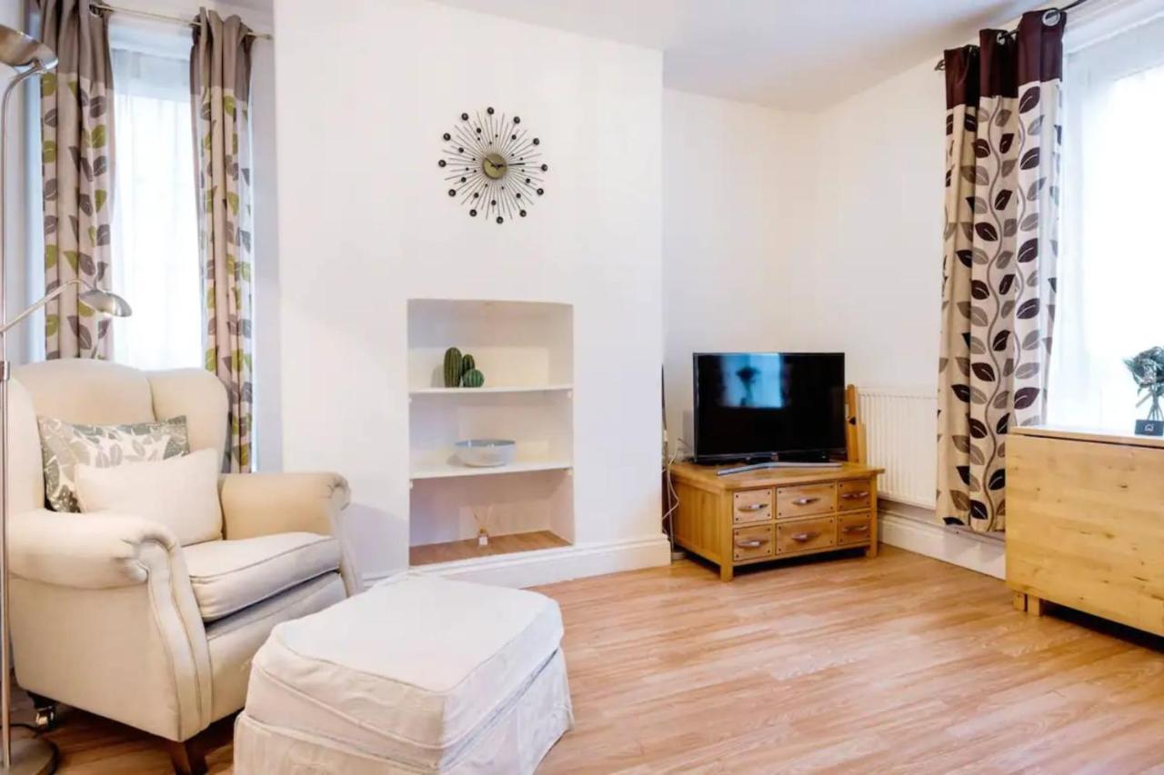 Fabulous 2 Bedroom In Bridge *