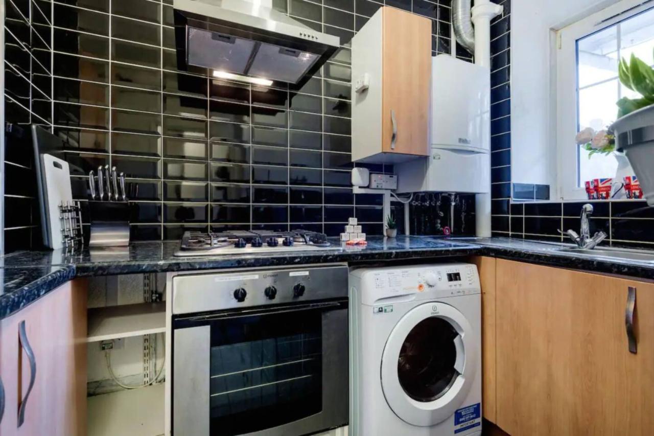 Apartamento Fabulous 2 Bedroom In Bridge Londres