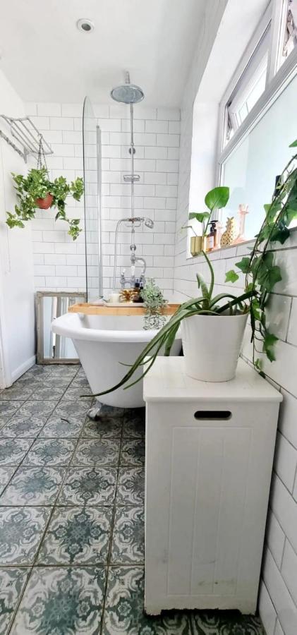 Stylish 3 Bedroom Townhouse In Brockley With Large Garden Casa de férias *