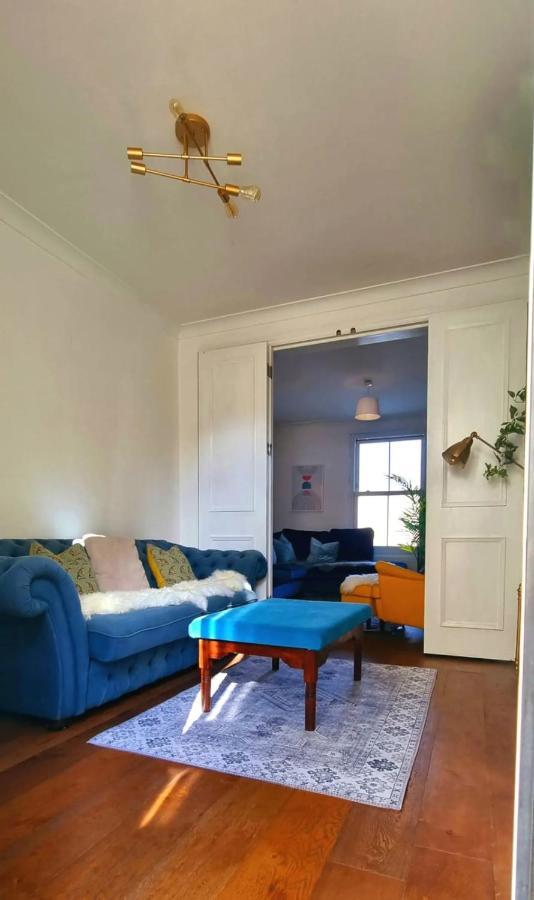 Stylish 3 Bedroom Townhouse In Brockley With Large Garden Casa de férias Londres