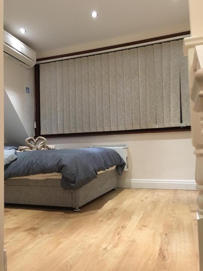 Flat In The Heart Of Golders Appartement