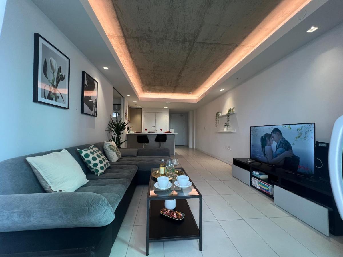Riverline Heights Near O2 & Excel Free Parking * Londres