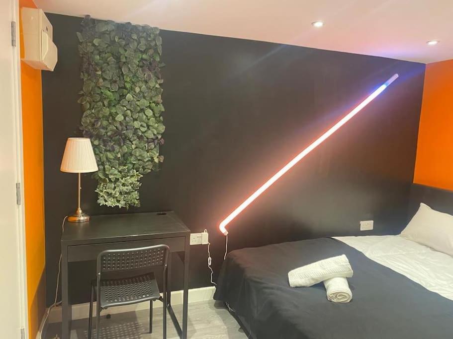 Apartment Private Garden 1bed Studio Apart Battersea Perfect For Coupled Or Solo Travellers Pet Friendly Free Netflix & Wifi