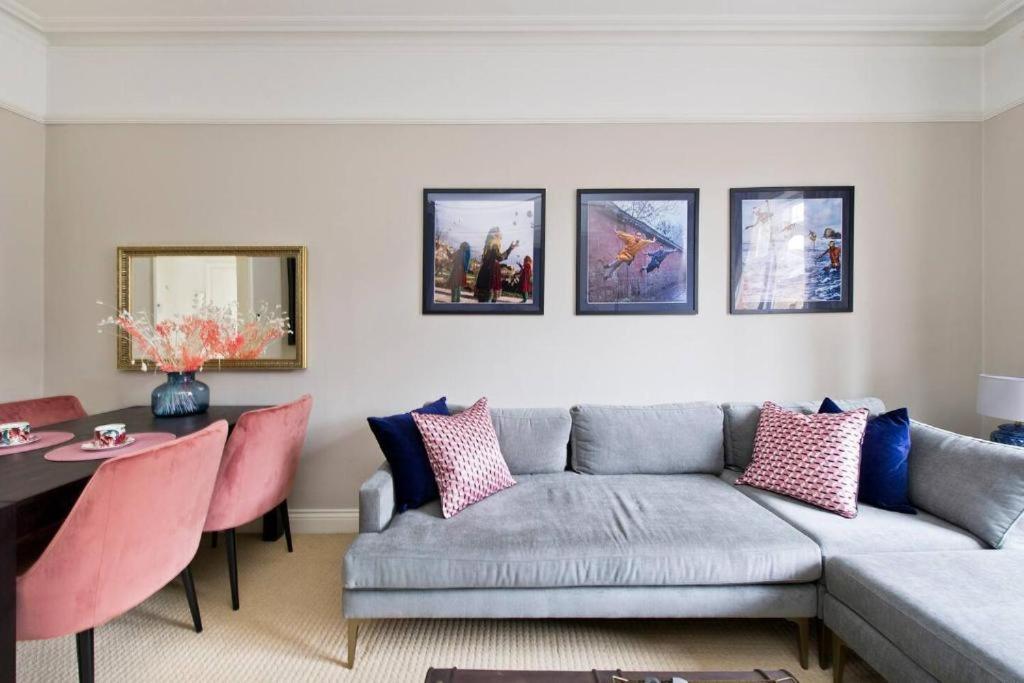 Apartamento Stylish Getaway In The Heart Of The Londres