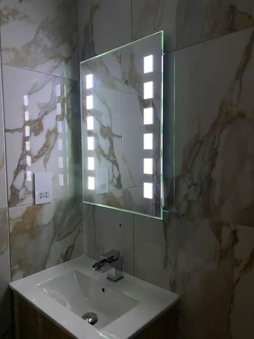 Apartment Golders Green Luxury Flat London