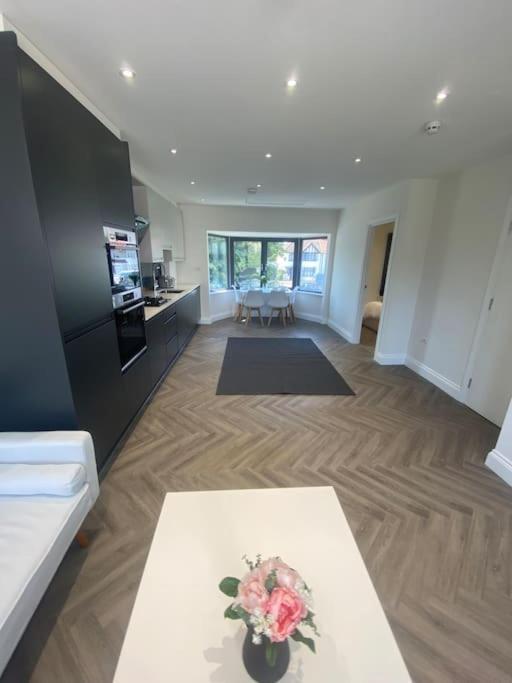 Apartment Golders Green Luxury Flat *