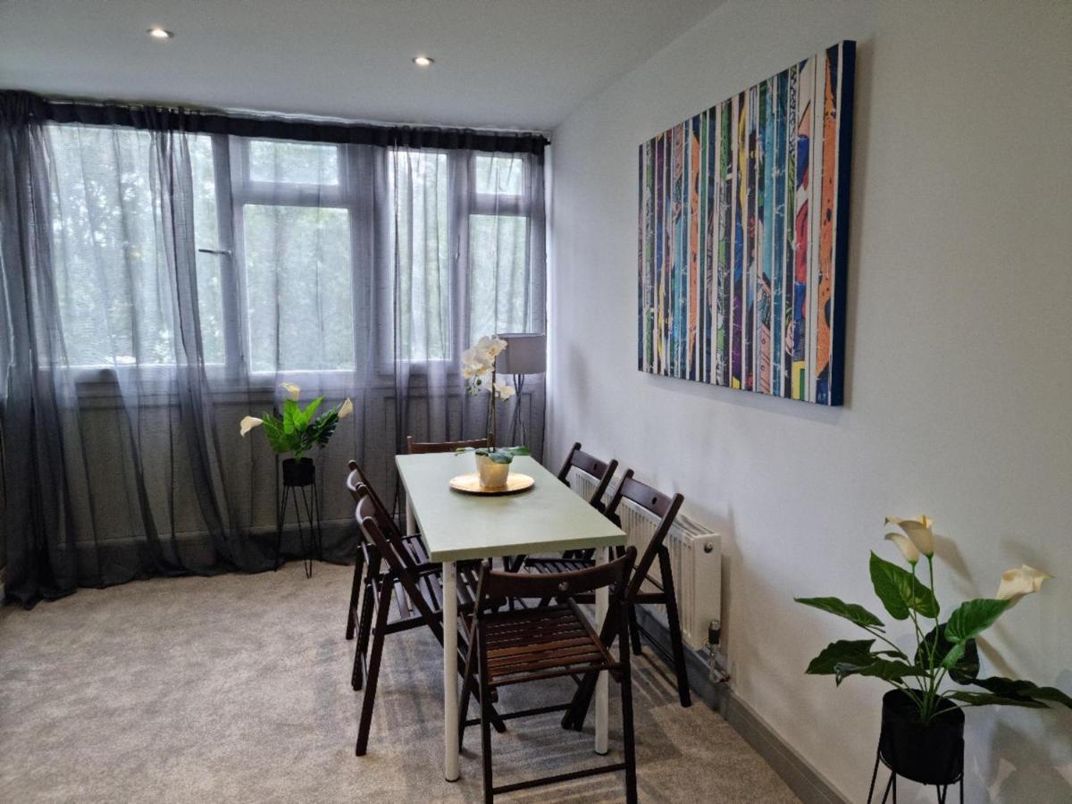 Remarkable 3-bed In Londres