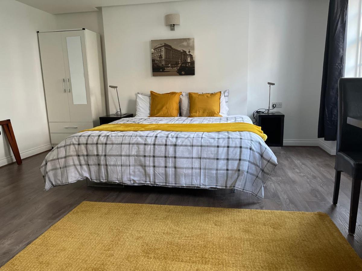 93 Charlotte Apartment *