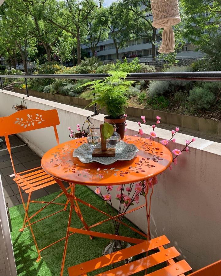 Apartment Garden Beautiful Cozy Flat , Recent Decorated.