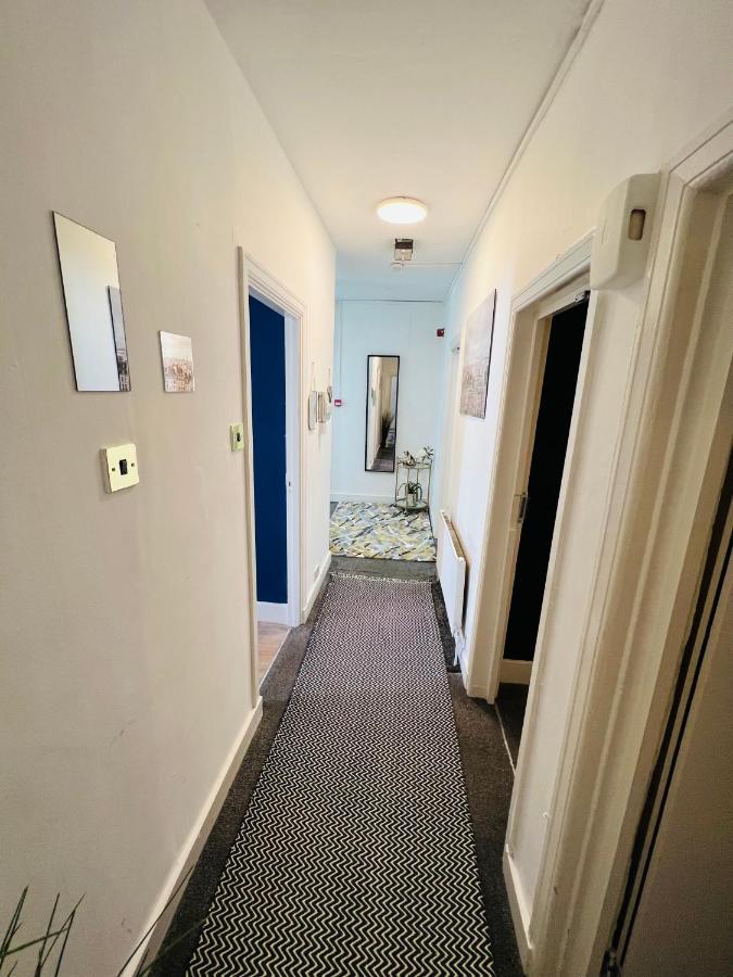 2-bedroom Living Flats Near Edgware Road London