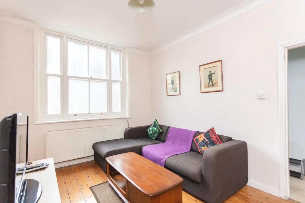 Cosy 2 Bedroom In With Garden Londres