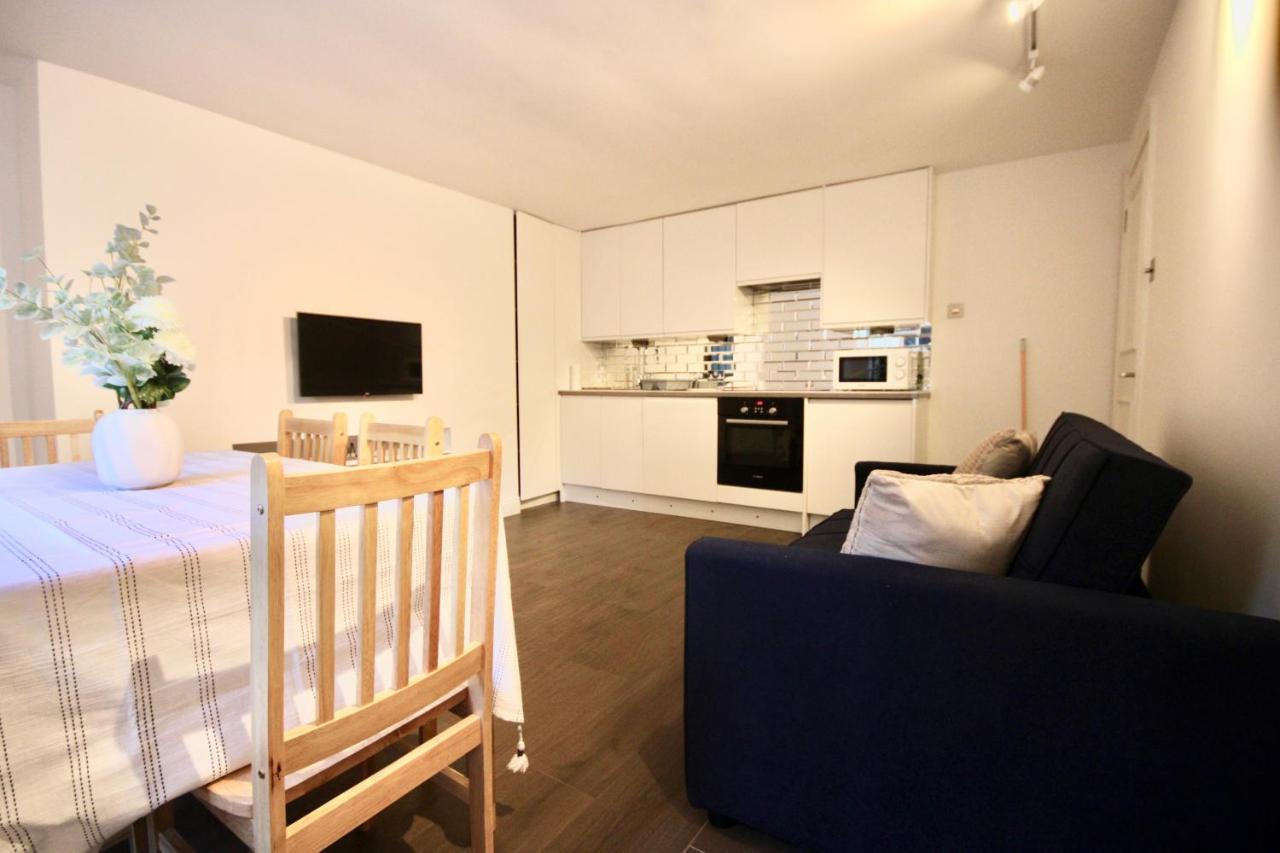 Superb Flat Near Victoria Station *
