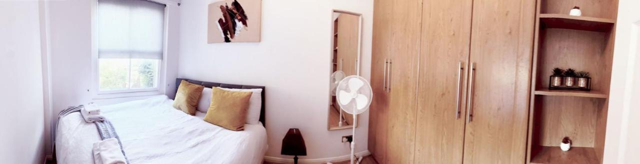 Spacious 2-bedroom, 2-bath Flat With Traditional Decor And Extra Sleeping Capacity In Chelsea