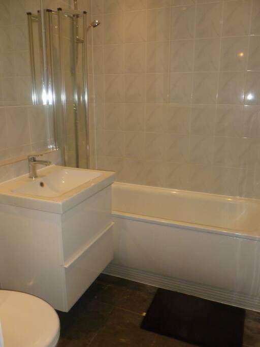 Modern 2 Bedroom Flat In Camden Appartement Londres