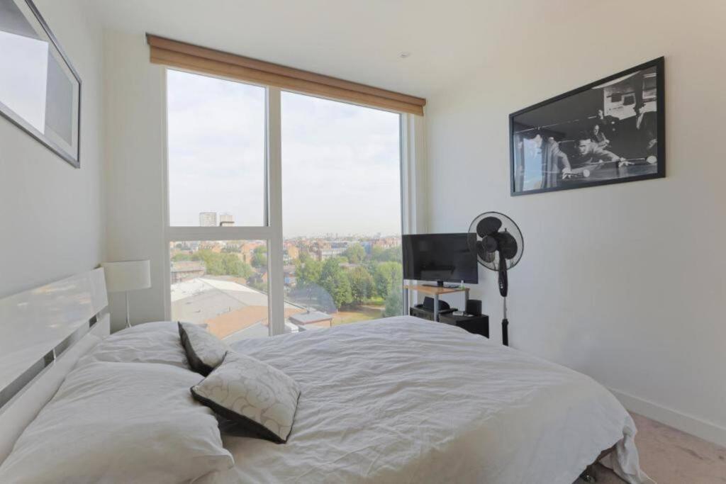 Skyview Waterside Luxury
