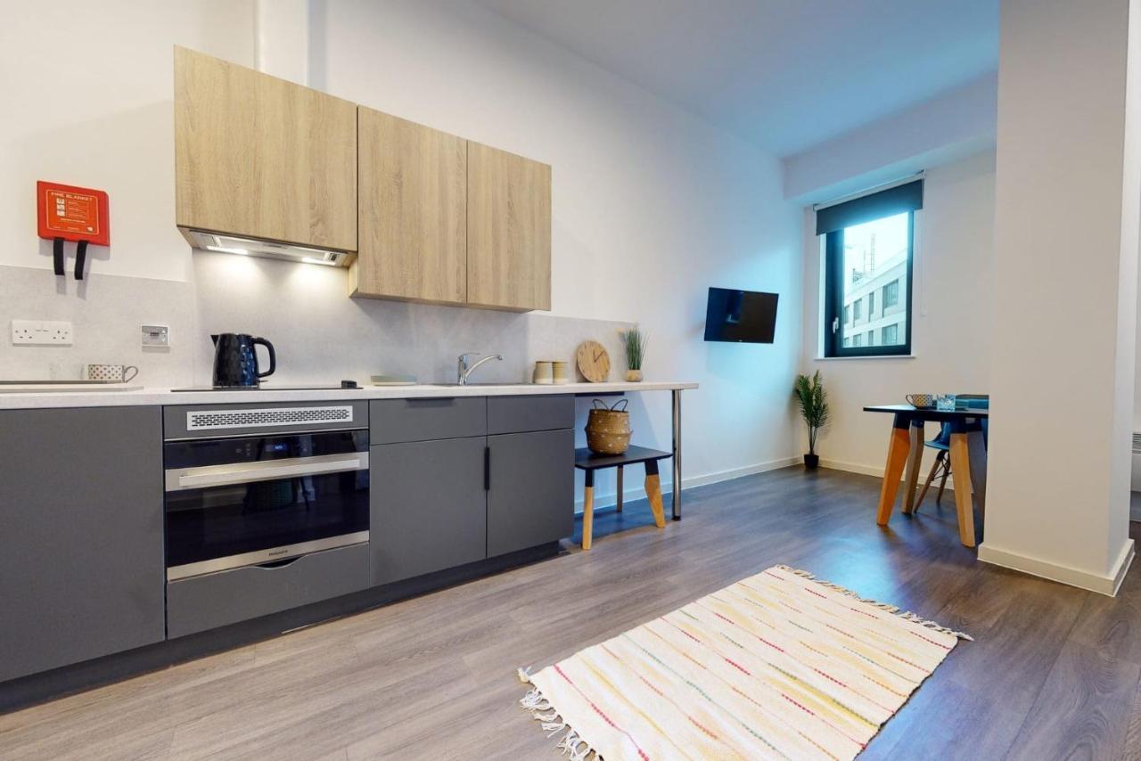 Studios And Cozy Ensuites With Shared Kitchen At Canvas Wembley Apartments Apartamento