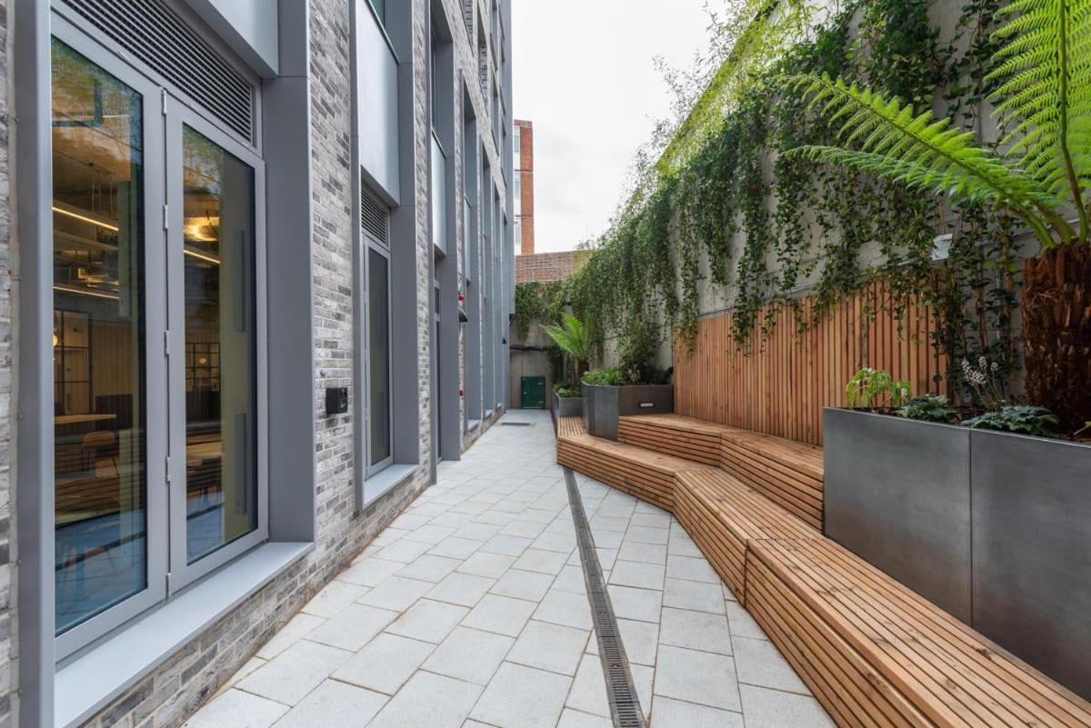 Apartment For Students Only Private Bedrooms With Shared Kitchen At Great Court In *