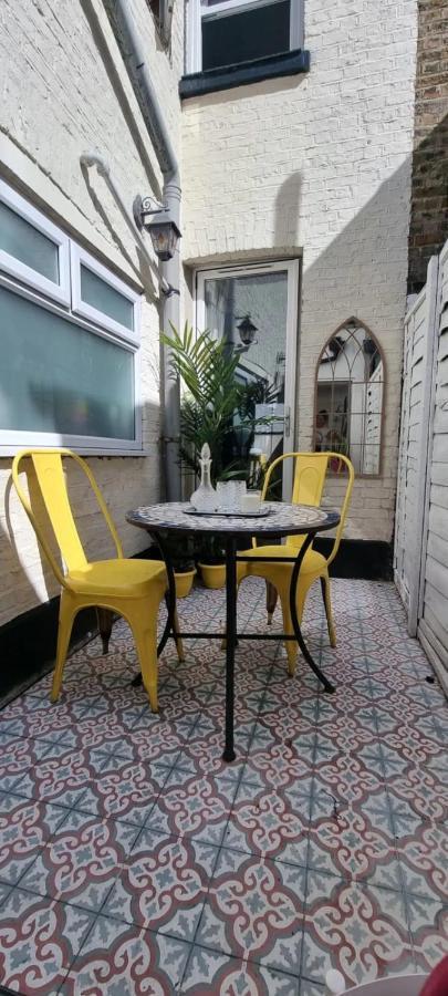 Casa de férias Stylish 3 Bedroom Townhouse In Brockley With Large Garden Londres