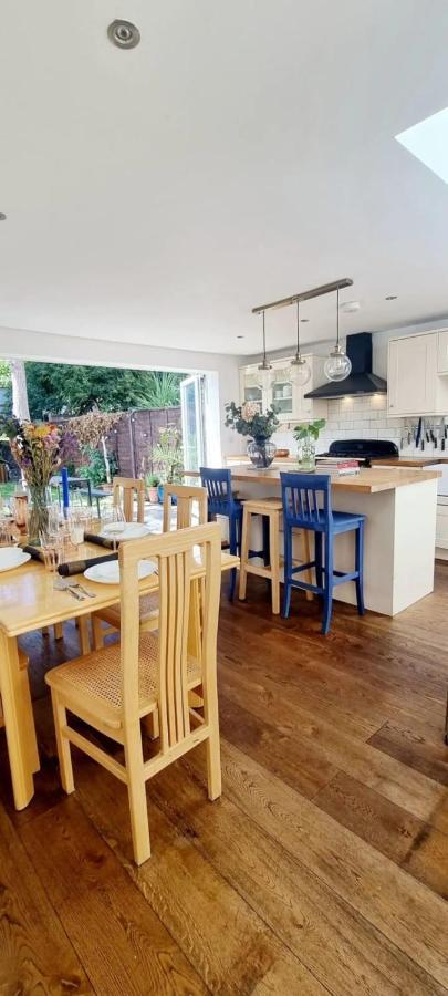 Stylish 3 Bedroom Townhouse In Brockley With Large Garden Casa de férias