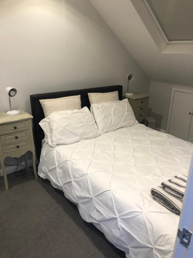 Great 4 Bedroom In Tooting Appartement Londen