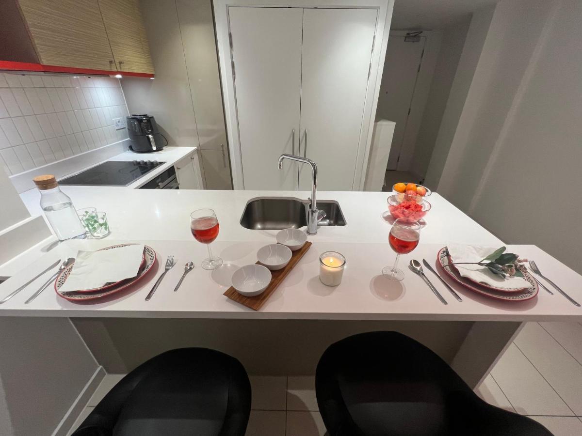 Riverline Heights Near O2 & Excel Free Parking * Londres