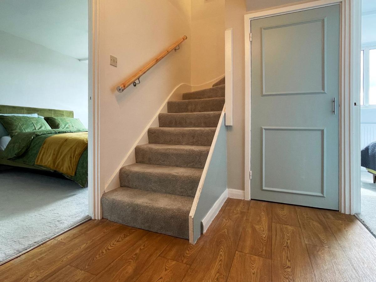 Pam's At Chelsea Apartment *