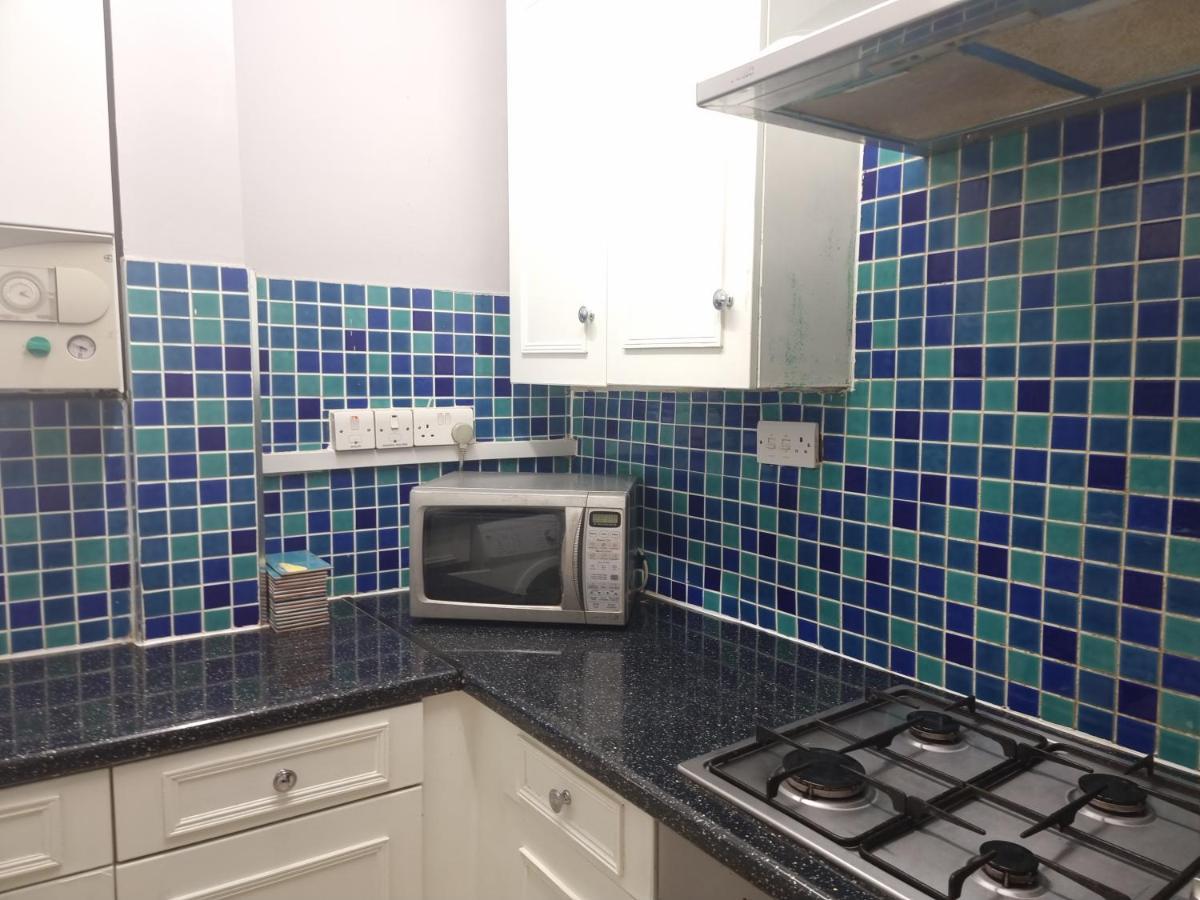 Beautiful 2 Bedroom Flat In Frampton Street * Londres