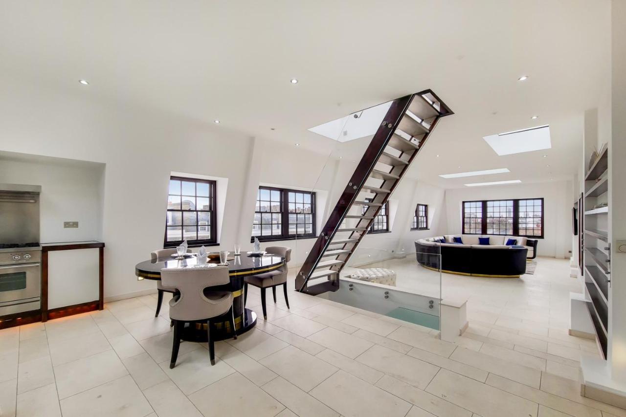 The Lyall Exclusive Apartment
