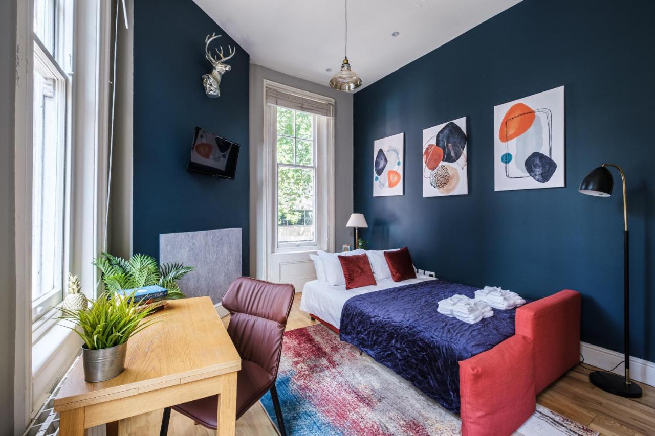 Sunny Corner In Center Of Appartement *