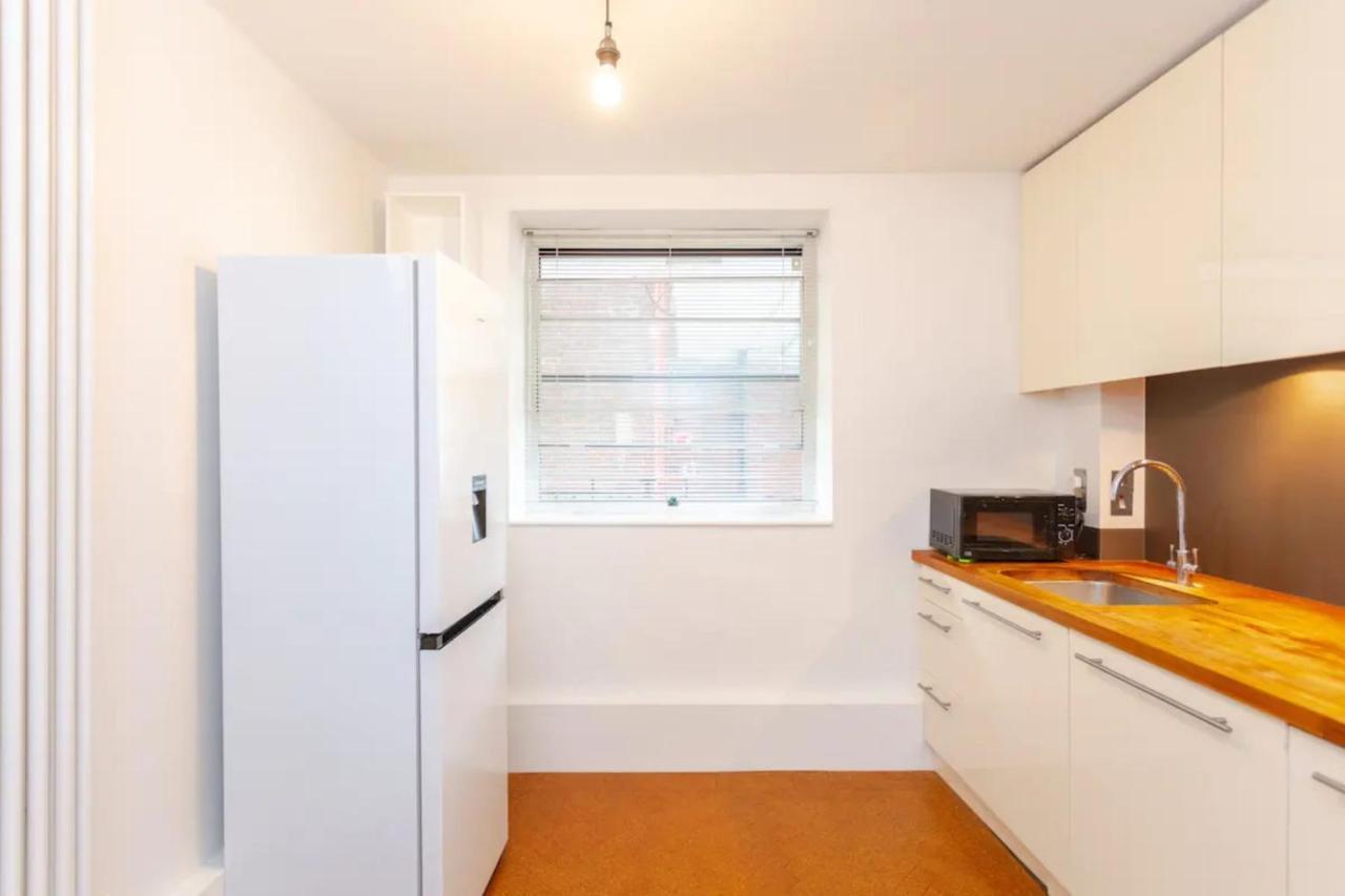Apartment Peaceful 2 Bedroom In *