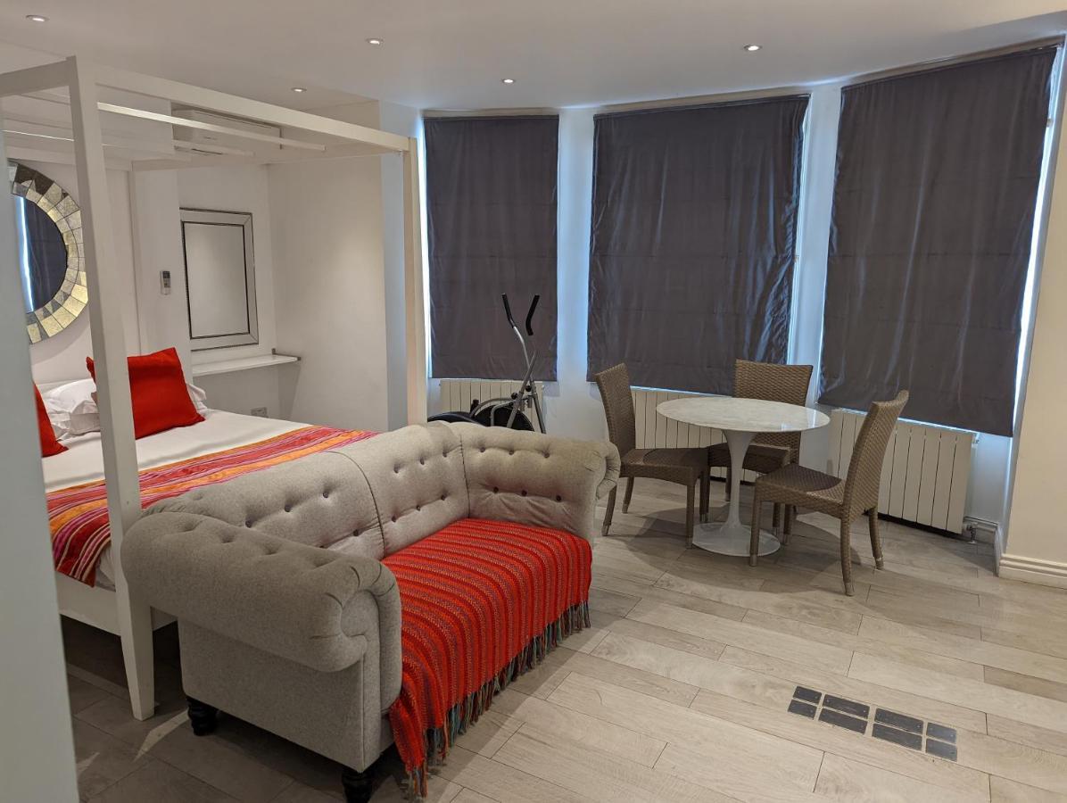Twenty Nevern Square 4* Londres