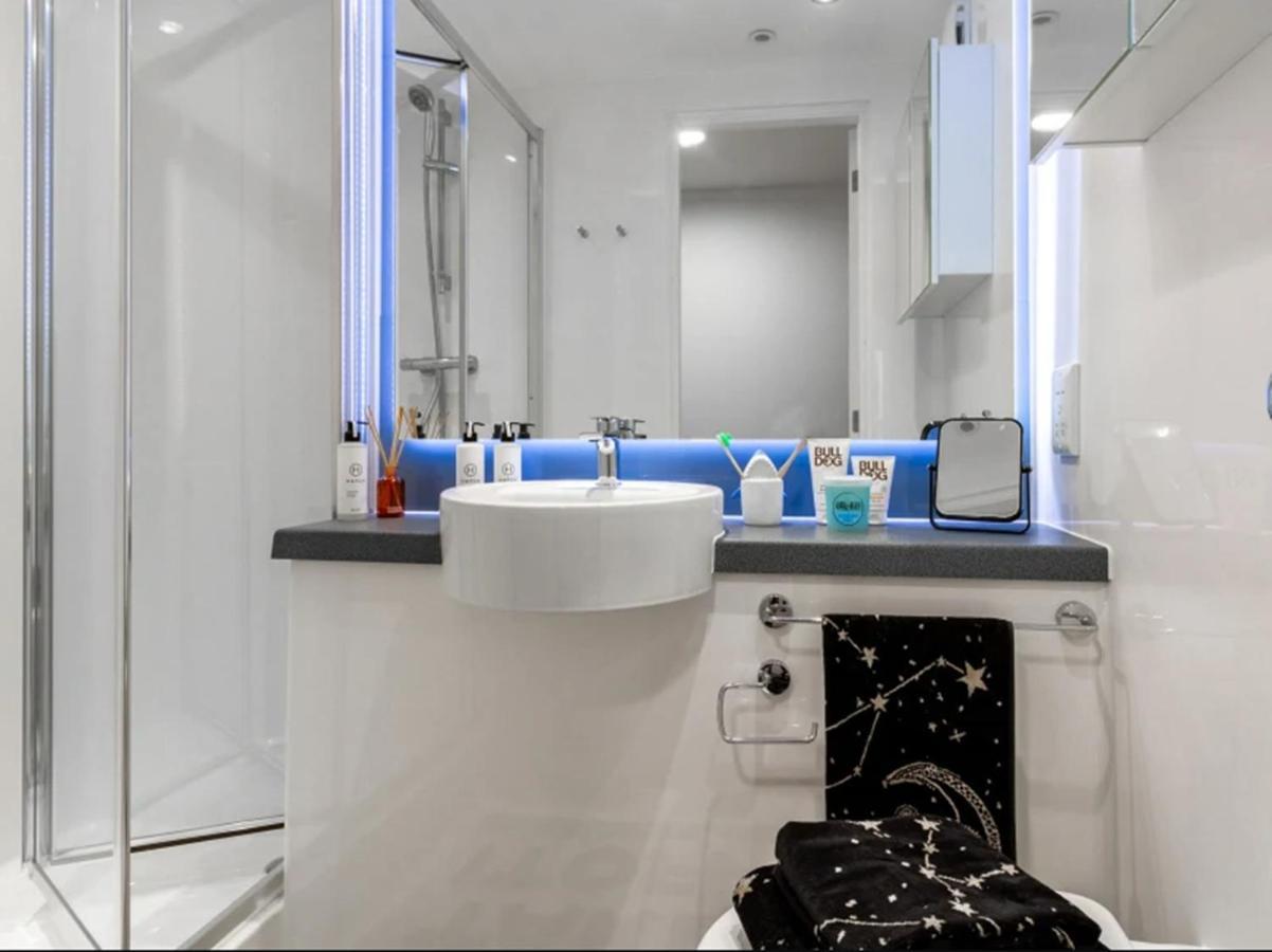 Modern Rooms In Wembley, Sk * Londres