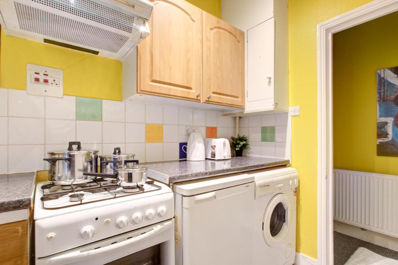 Oxford Street - Mayfair, Budget Apartment London