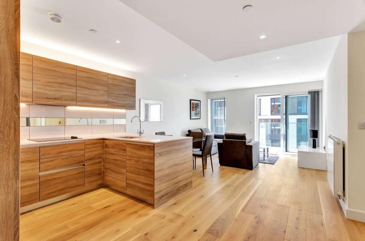 Riverside Minutes From Elizabeth Line * Londres
