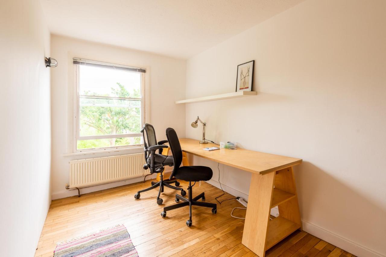 Pass The Keys Charming Duplex Flat By Oval Apartamento Londres
