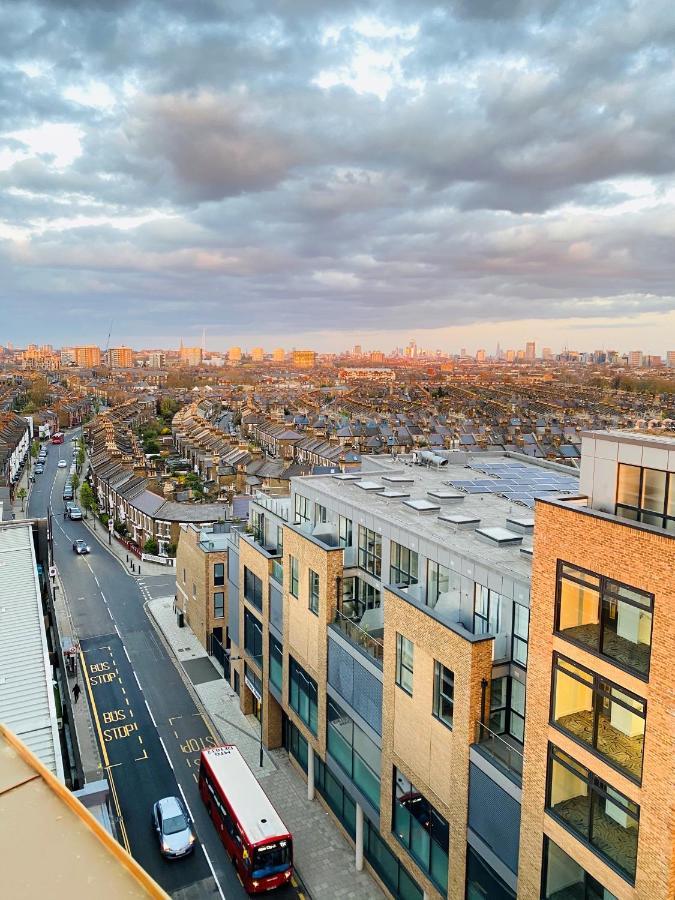 Stylish 2bed2bath Flat Roof Garden View *
