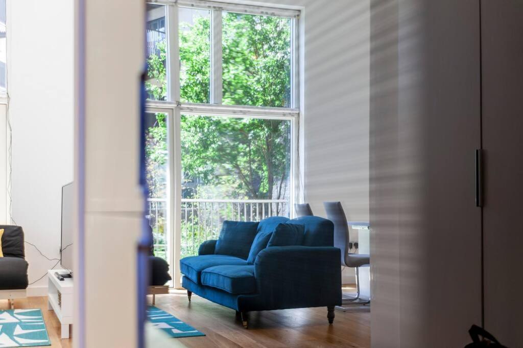 Apartamento Stunning New 3 Bdr Duplex Wbalcony, East