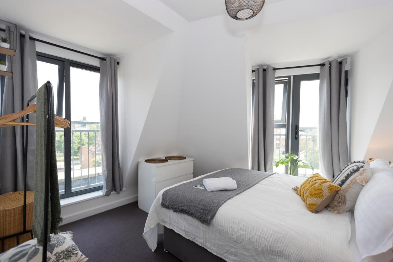 Stunning 3 Bedroom Penthouse With Terrace And Lift Apartamento *