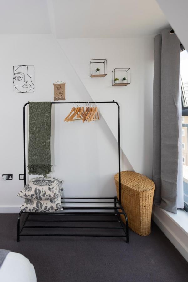 Stunning 3 Bedroom Penthouse With Terrace And Lift Apartamento *
