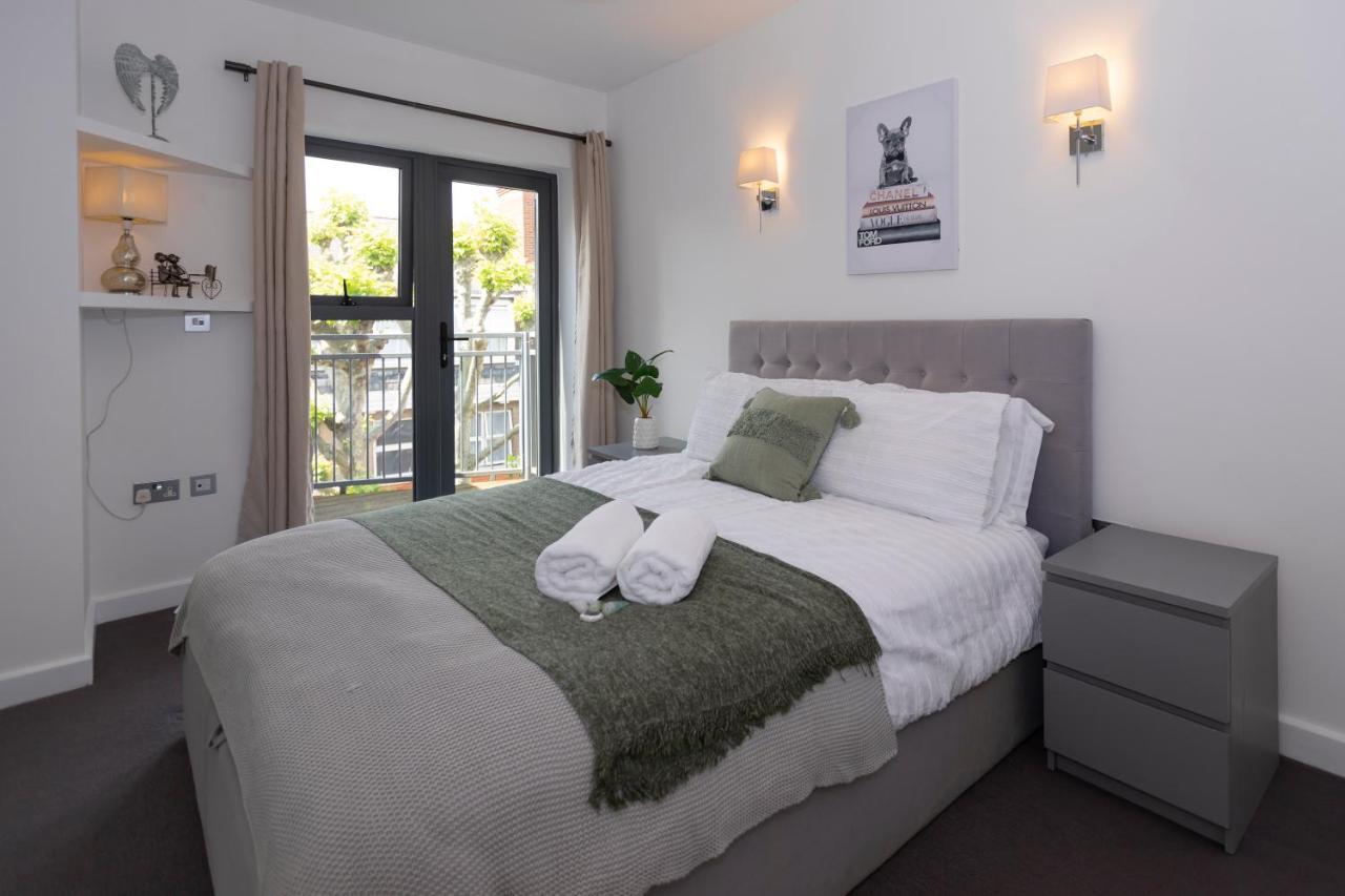 Stunning 3 Bedroom Penthouse With Terrace And Lift Apartamento