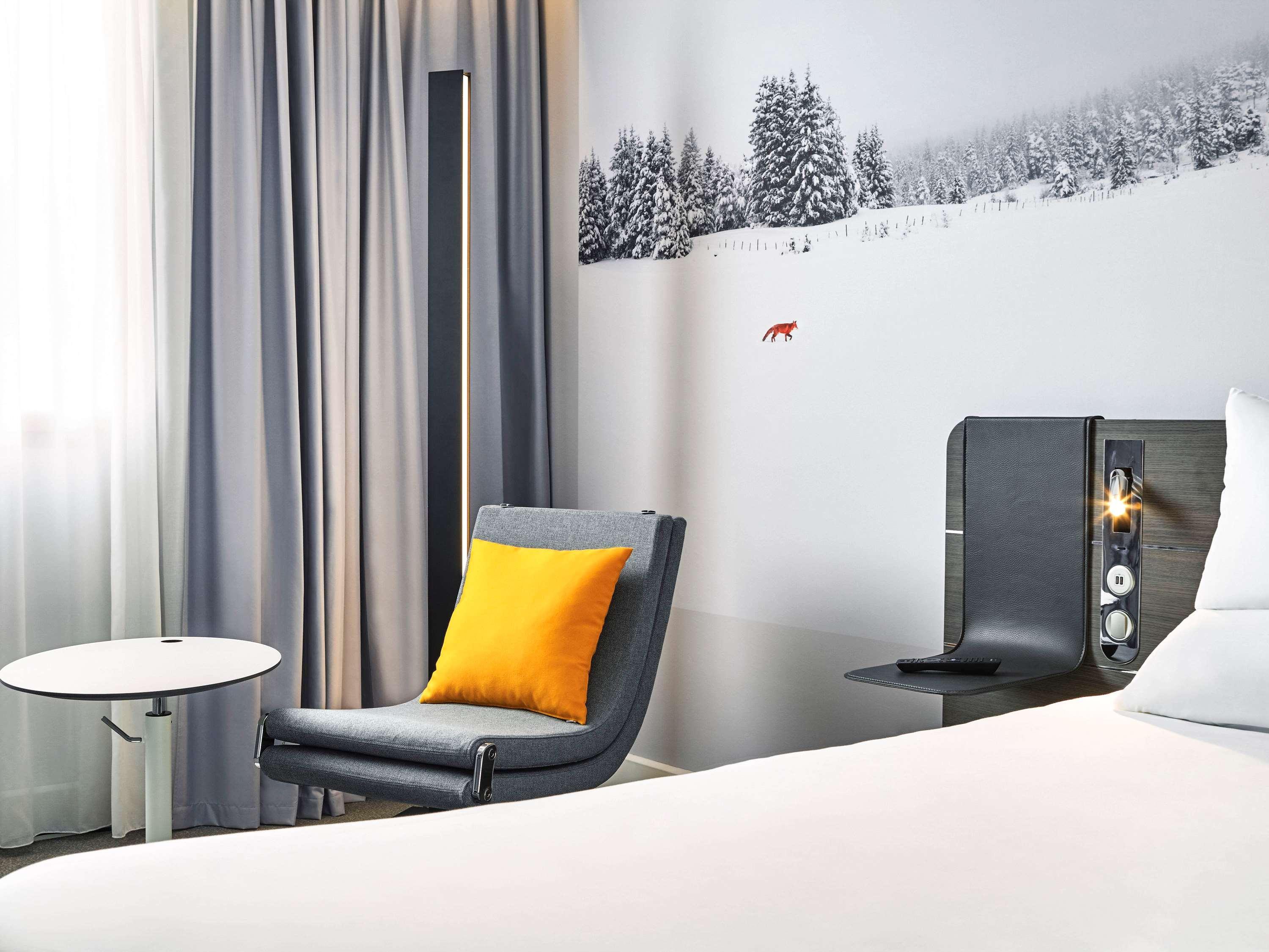 Novotel Waterloo Hotel