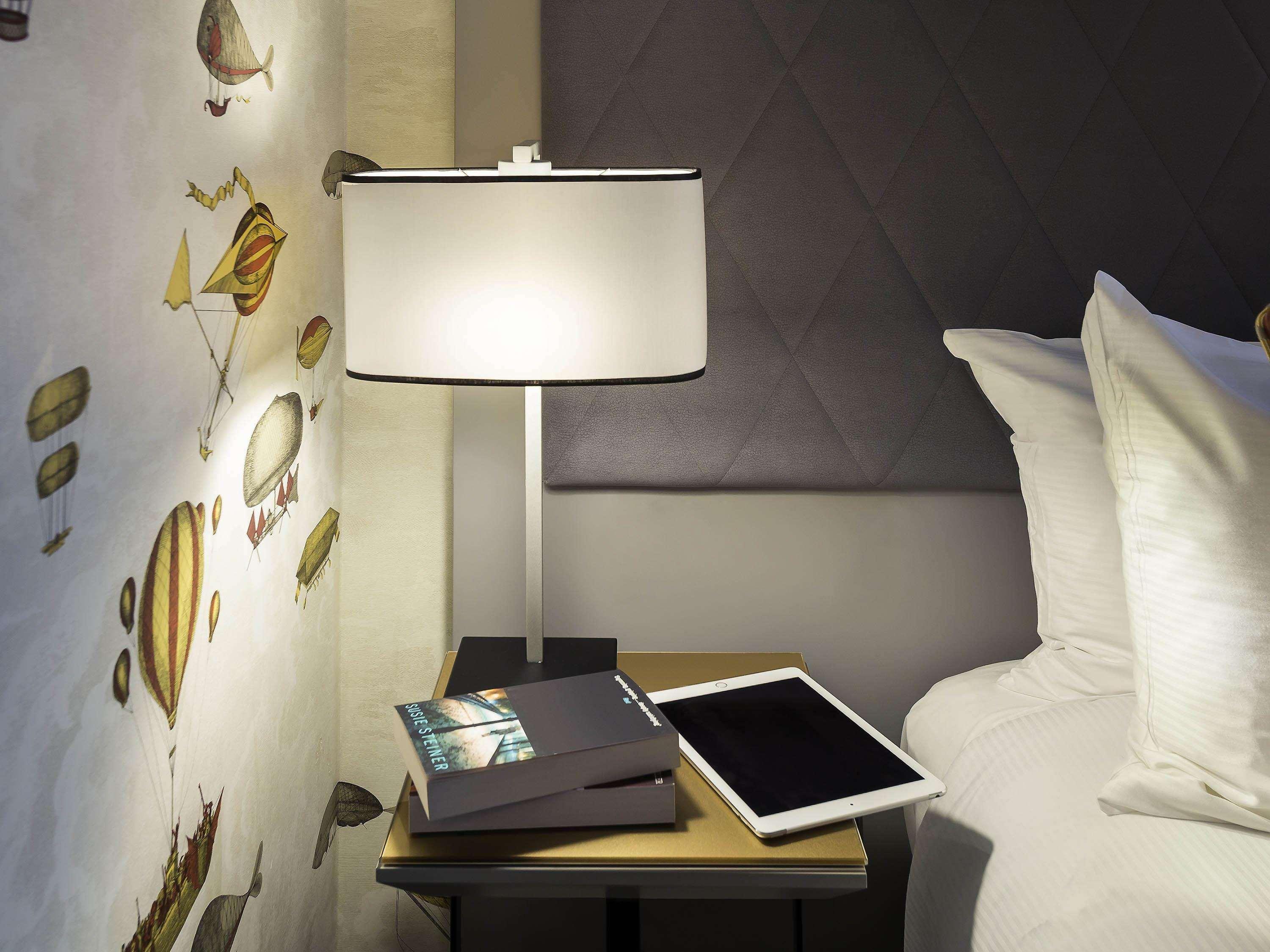 Mercure Hyde Park Hotel 4*