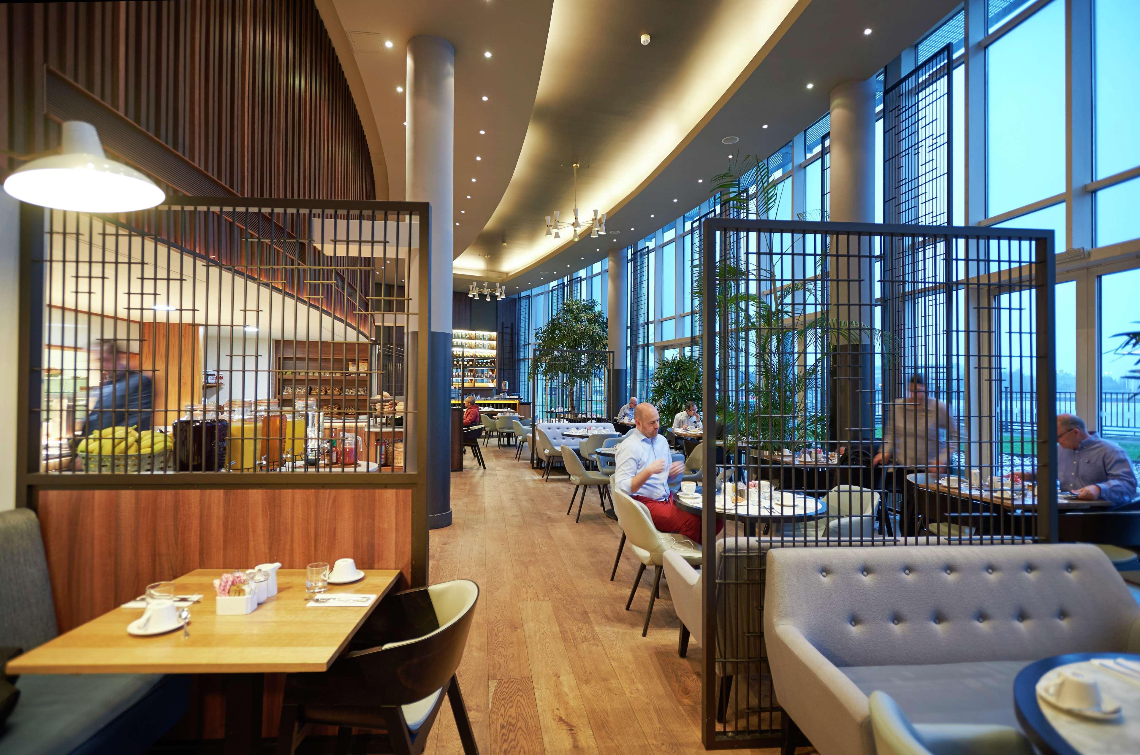 Doubletree By Hilton Excel