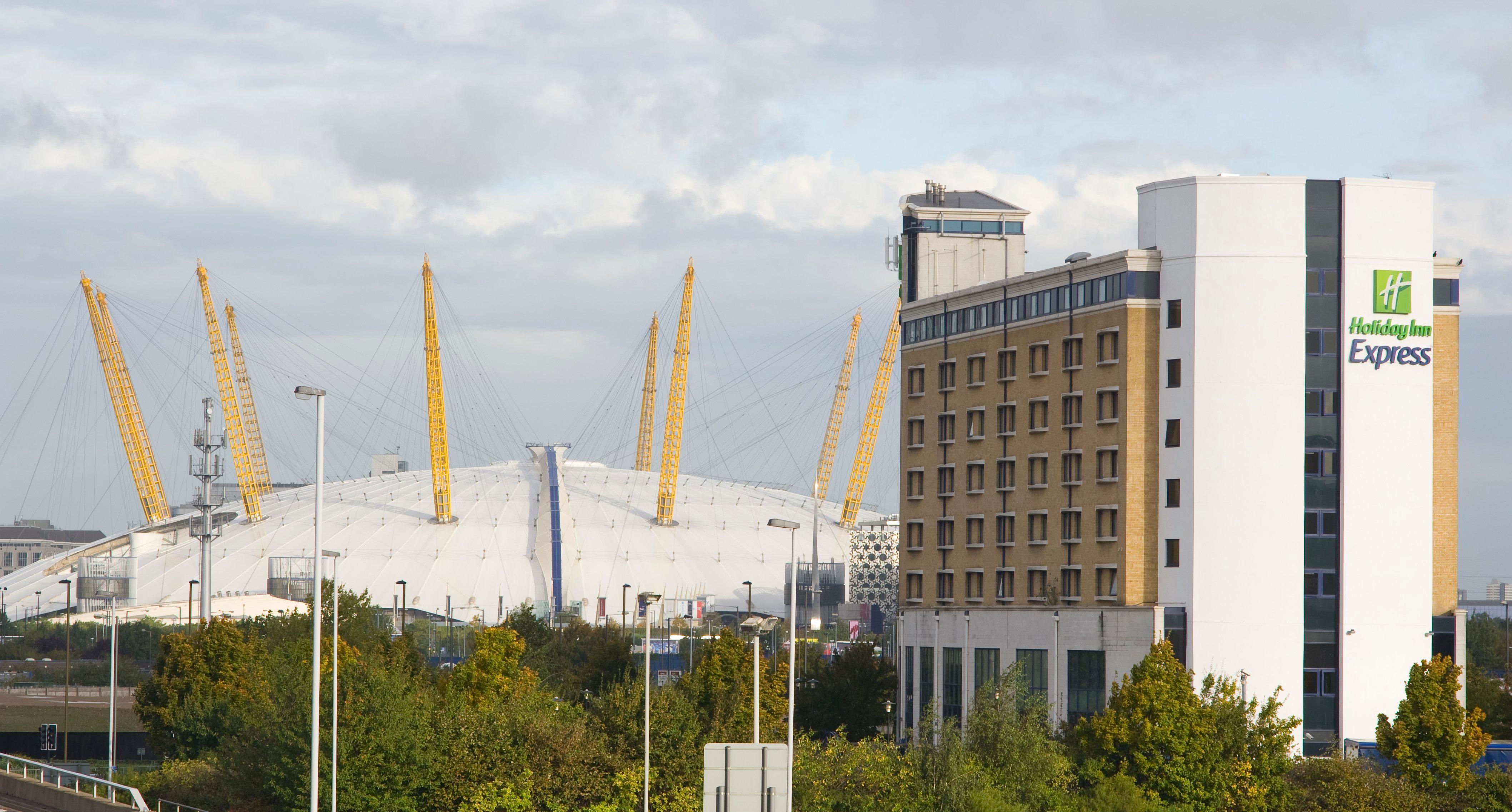 Holiday Express Greenwich By Ihg Hotel