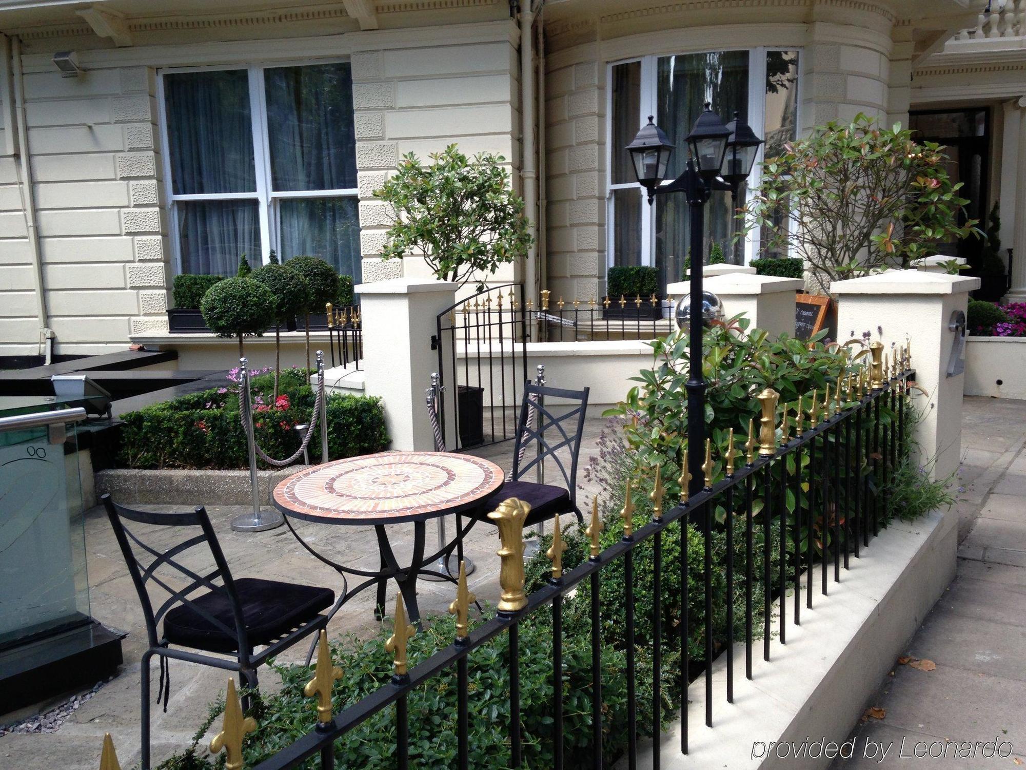 The Colonnade 4*