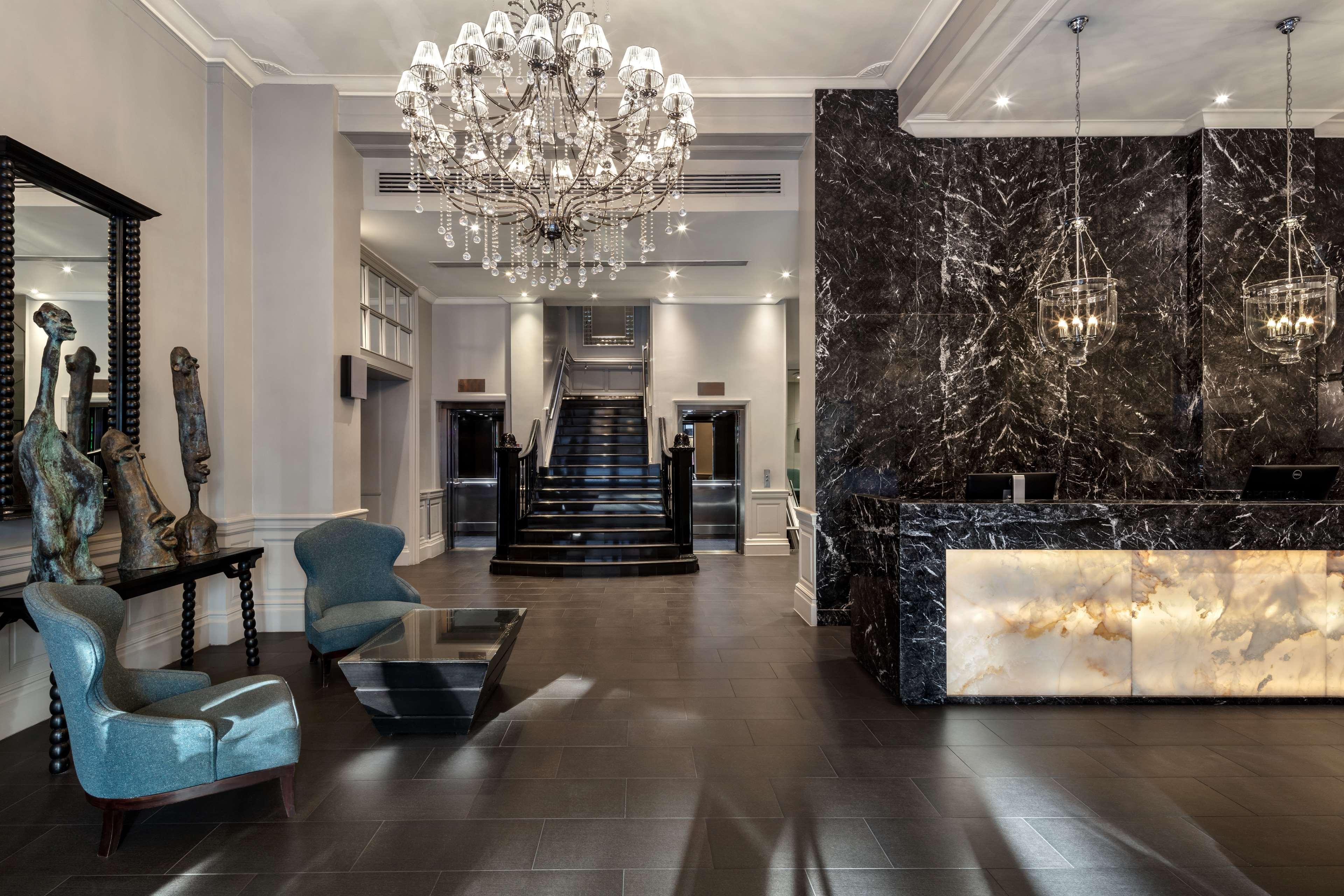 Radisson Blu Hotel, Euston Square - Formerly Grafton Hotel Londen