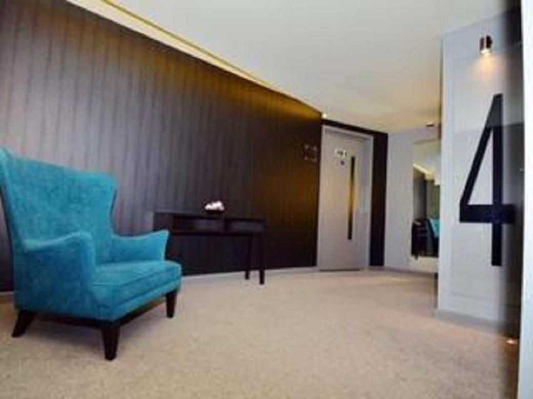 Aparthotel Axiom Park London