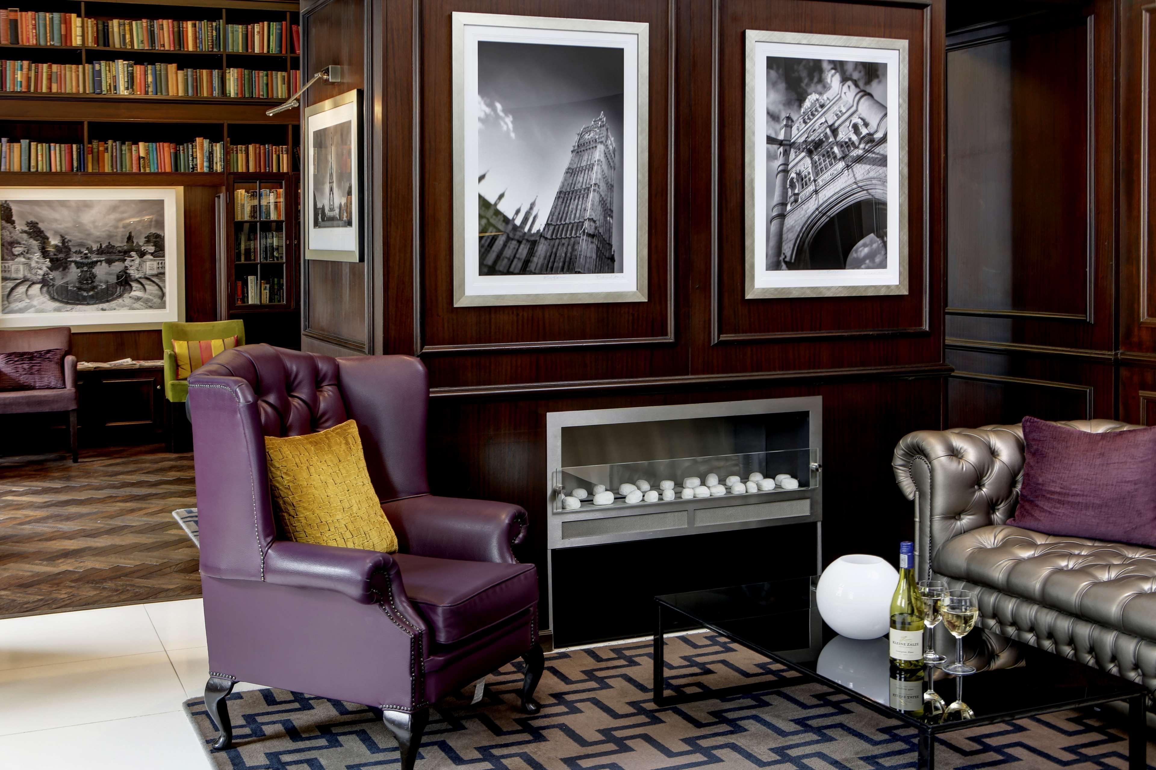 Western Mornington Hyde Park 4*