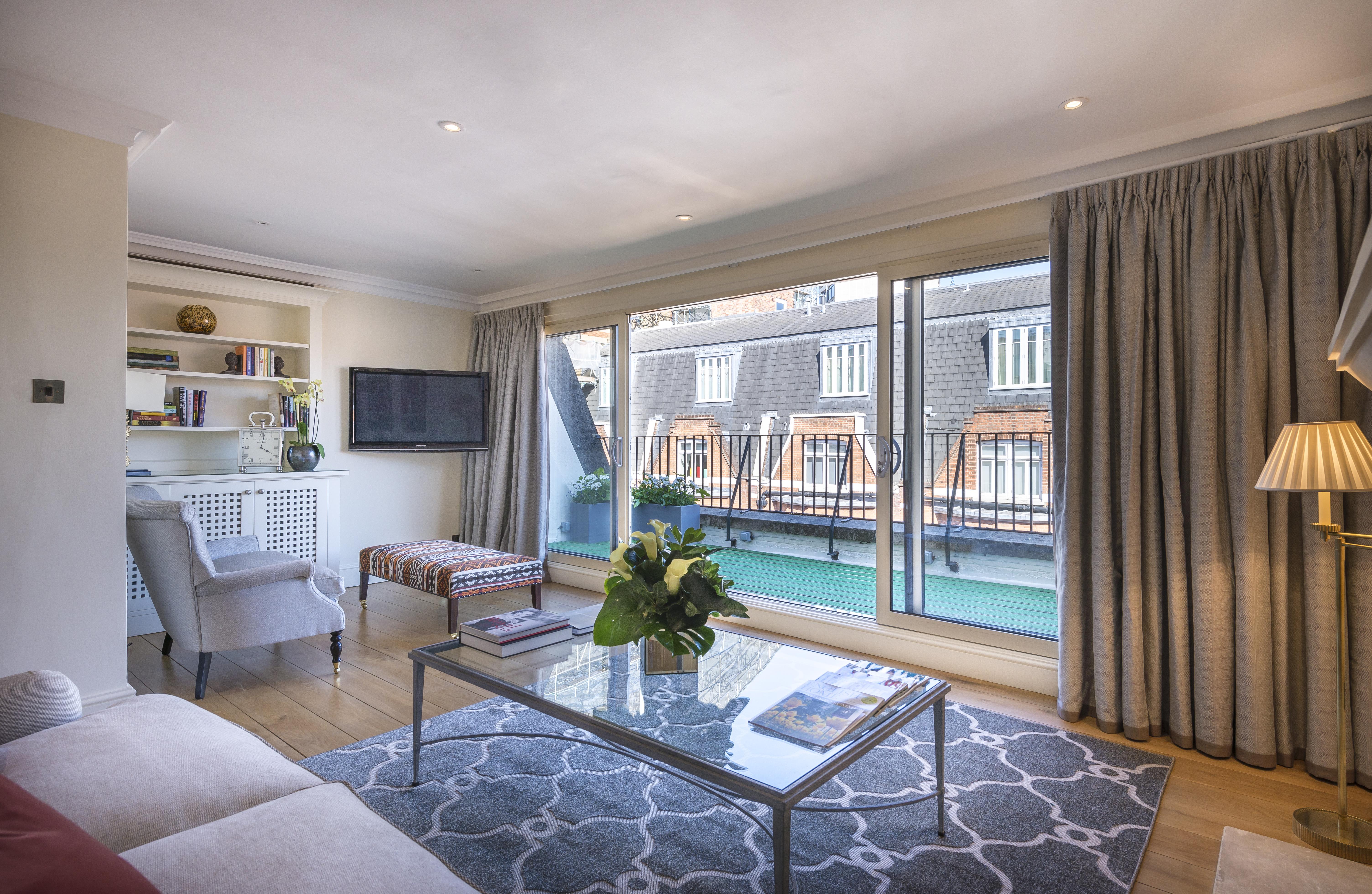 The Capital Hotel, & Townhouse Hotel Londres