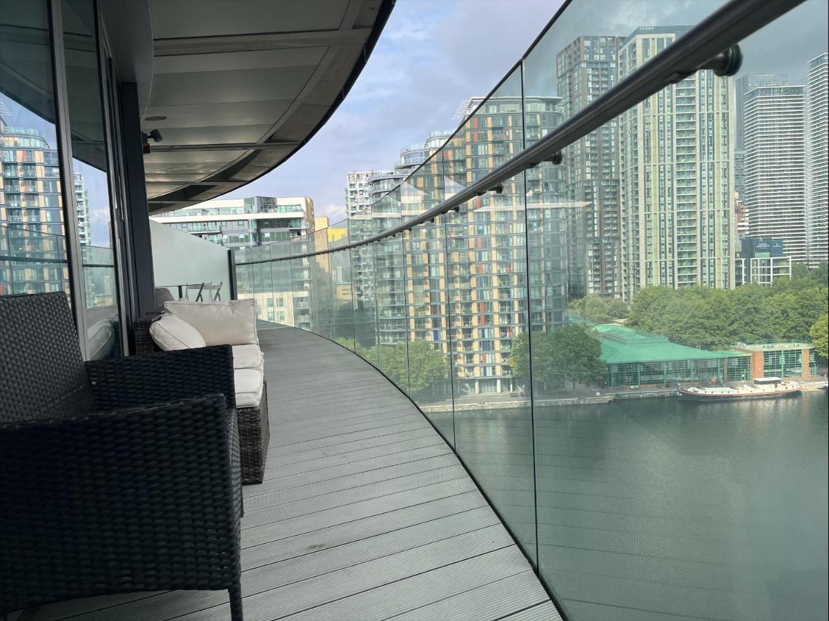 Luxury Canary Wharf 2 Bed With Panoramic Views London